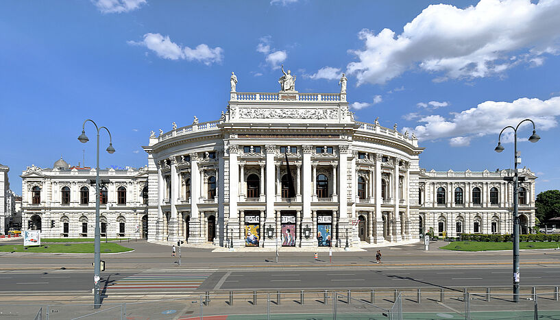 Ansicht des Gebäude des Burgtheaters in Wien