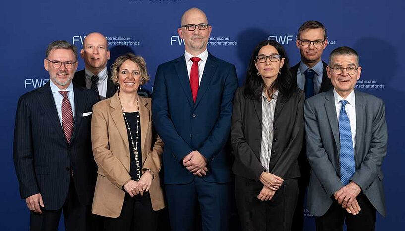 Gruppenfoto der Mitglieder des Exzellenzcluster "Neuronal Circuits in Health and Disease"