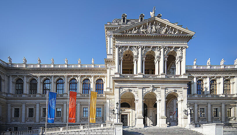 Das Hauptgebäude der Uni Wien
