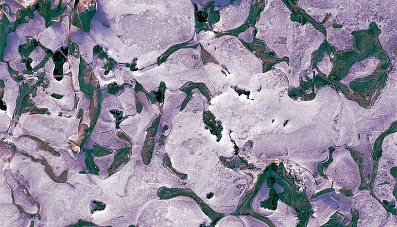 Prozesse zwischen Eis und Tonmaterial im Permafrost