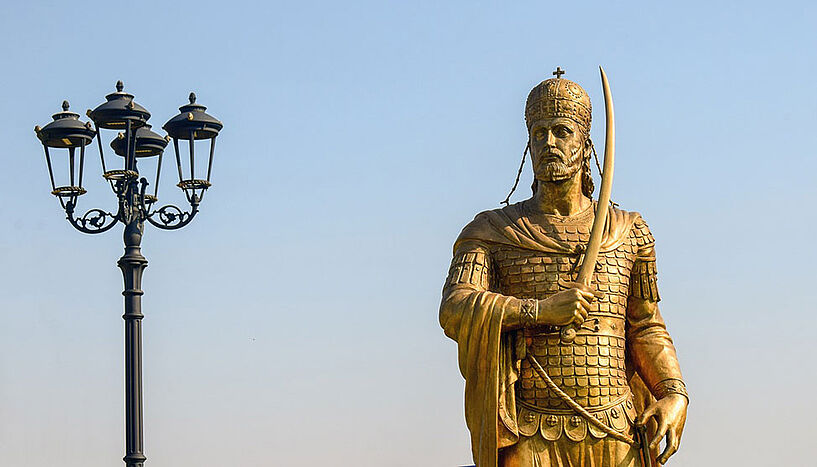 Goldene Statue des letzten Kaisers von Byzanz