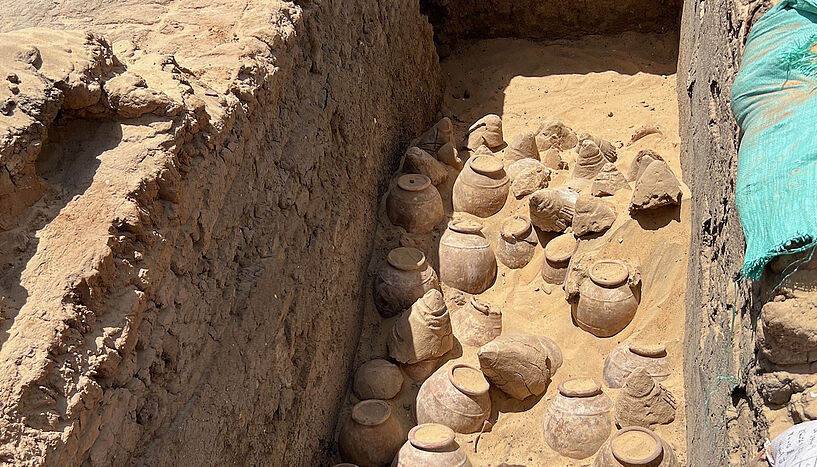Fig. 2: 5000-year-old wine jars in the tomb of Queen Meret-Neith in Abydos
