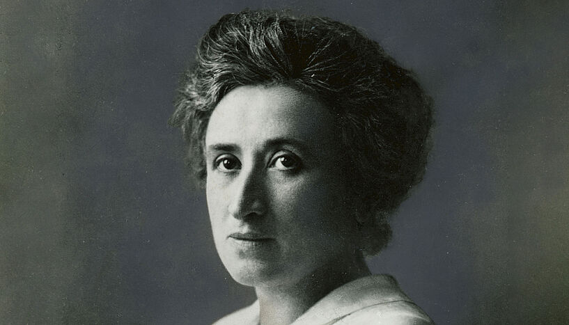 Porträtfoto von Rosa Luxemburg, ca. 1895-1905